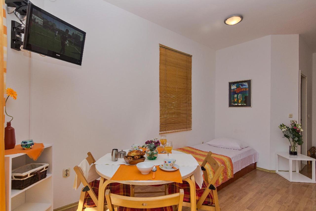 Apartment Ela Tucepi