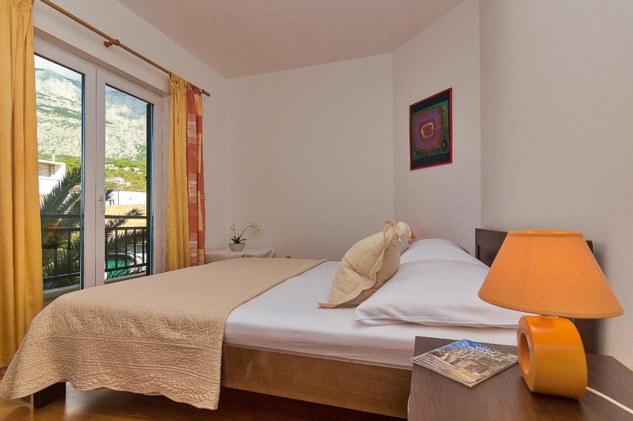 Ela Apartment Tucepi