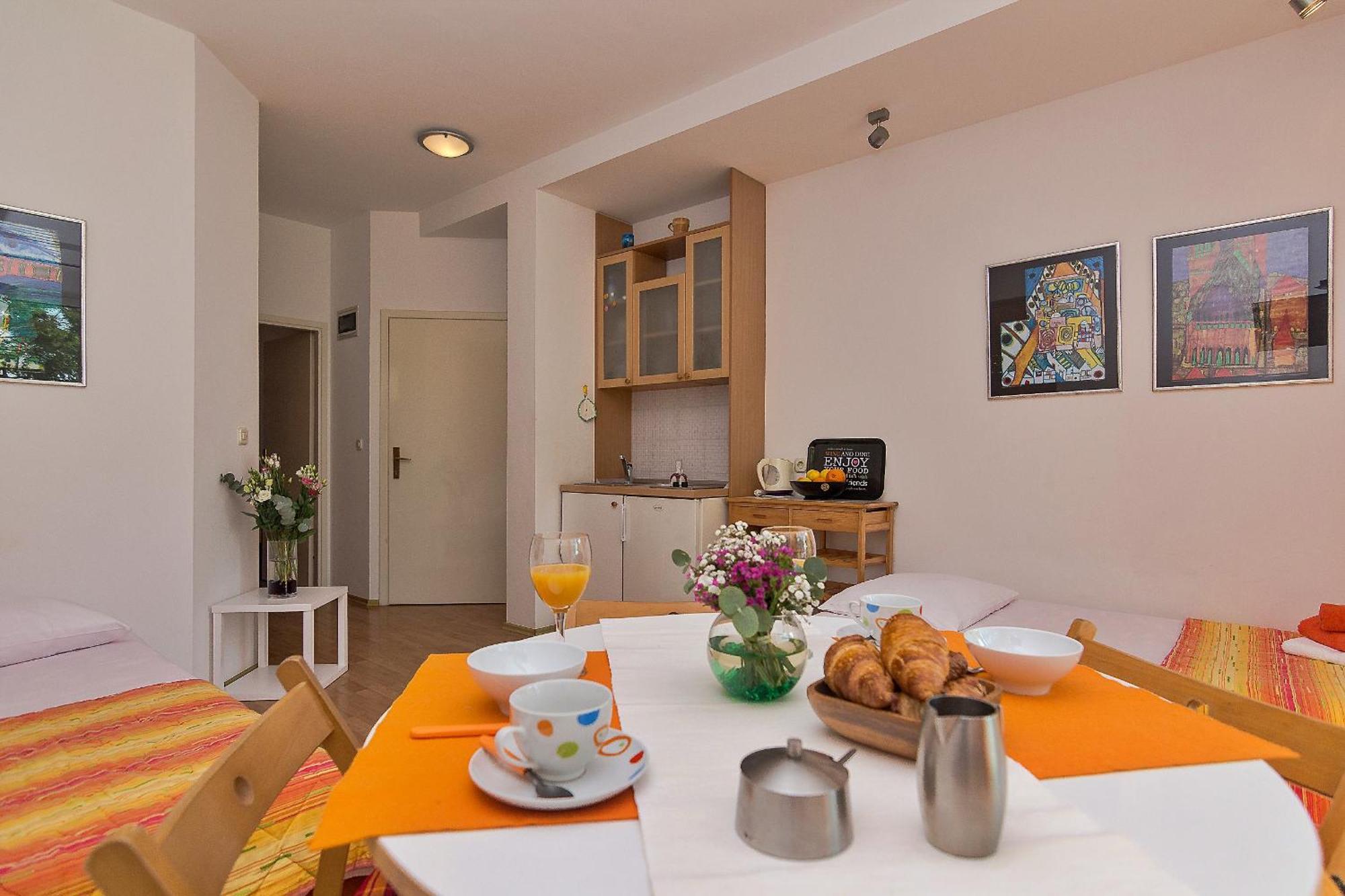 Apartment Ela Tucepi